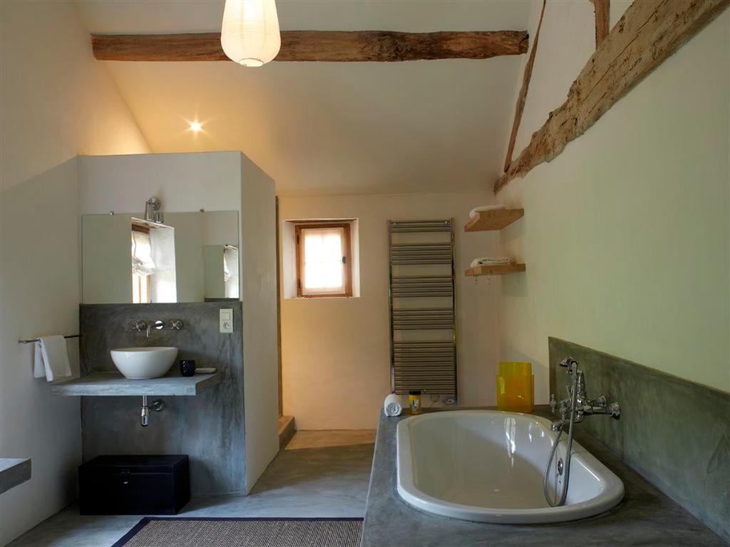 Le Pressoir - Domaine Du Chateau De La Bourlie - Boutique Villa Up To 12 Guests Urval Екстер'єр фото